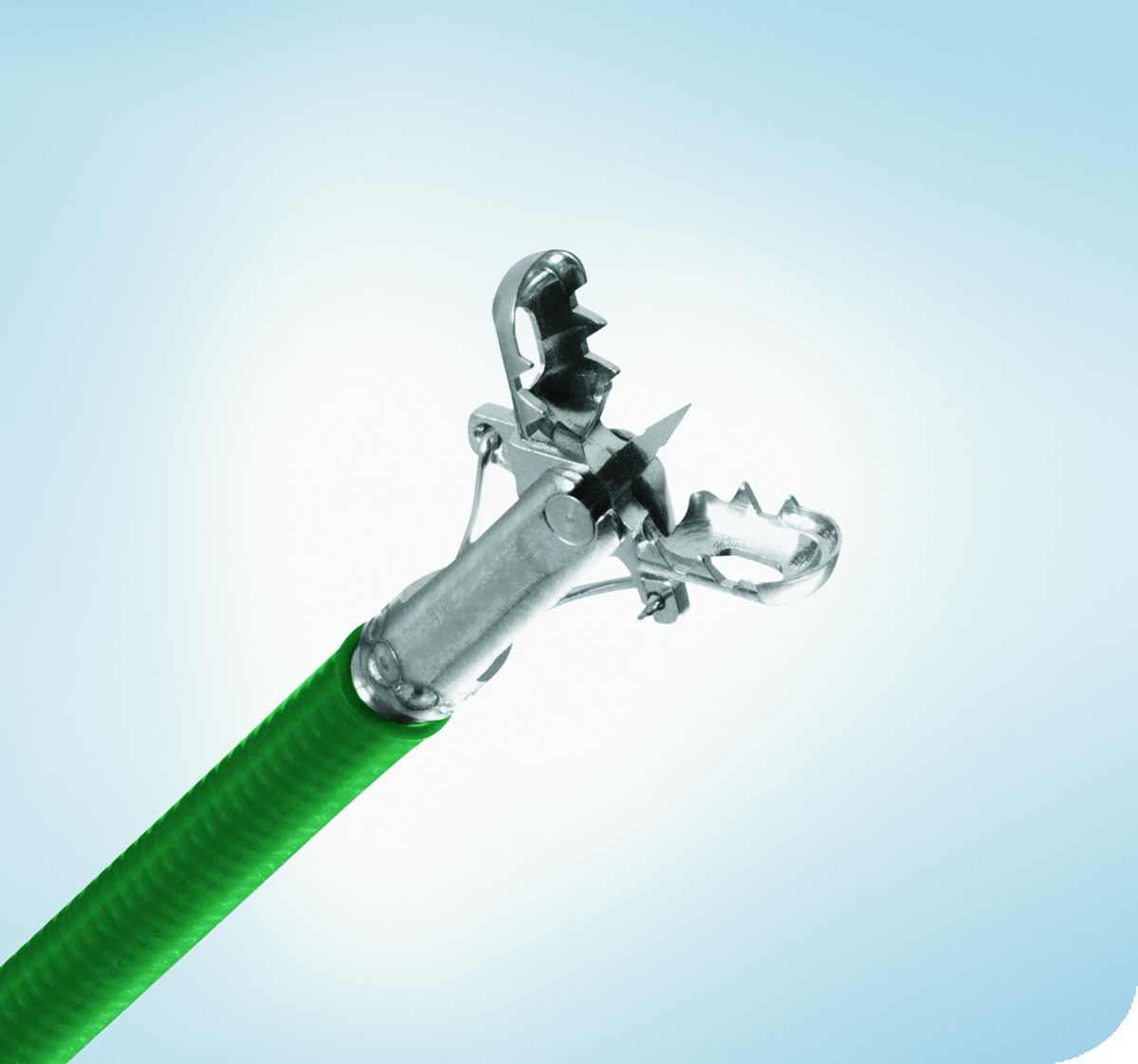 Одноразовые биопсийные щипцы с браншами типа «крокодил» и иглой